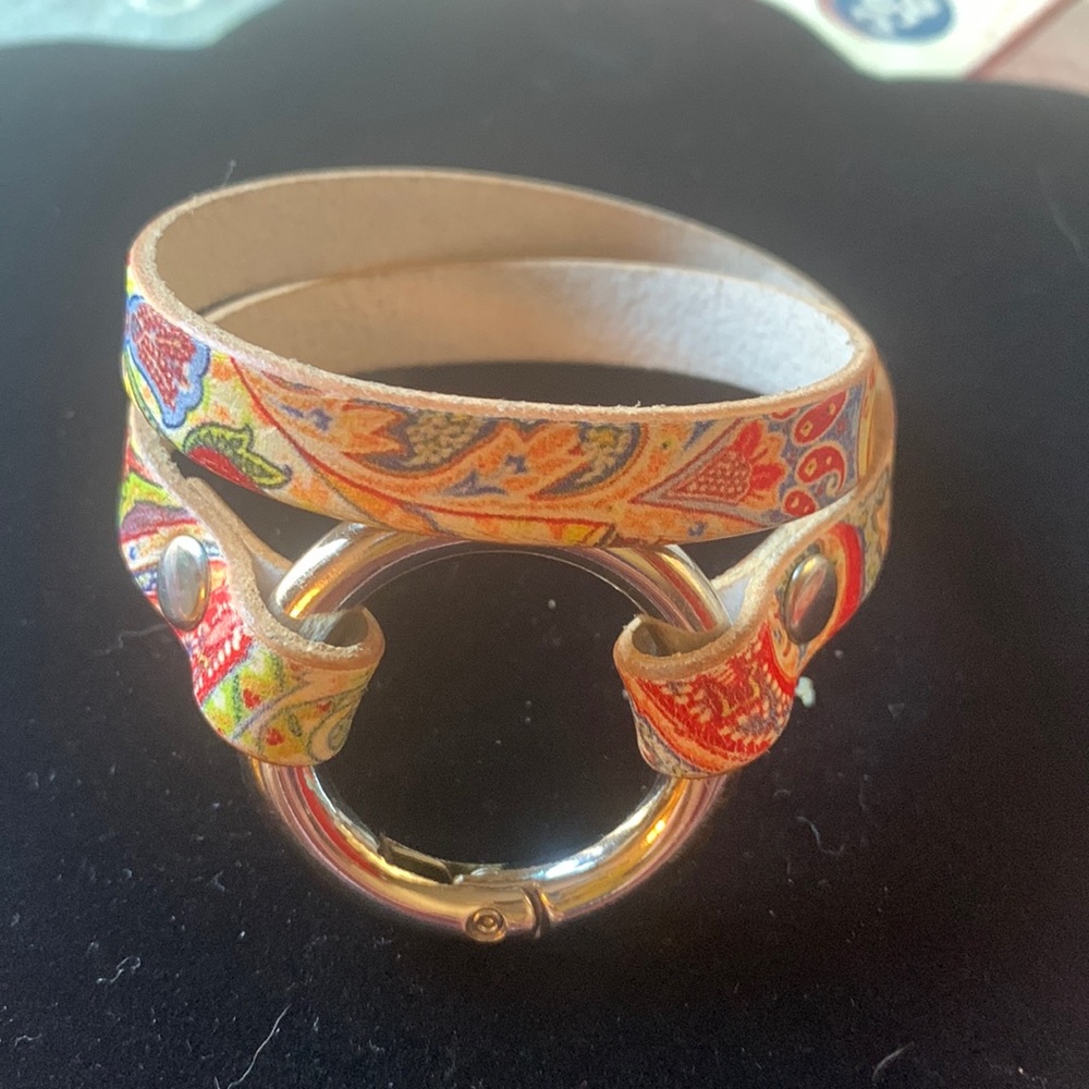Wrap leather bracelet with removable straps
